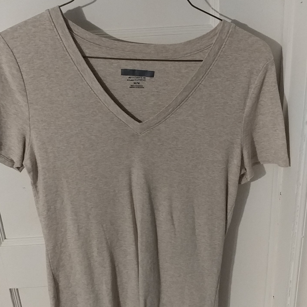 Tee shirt
